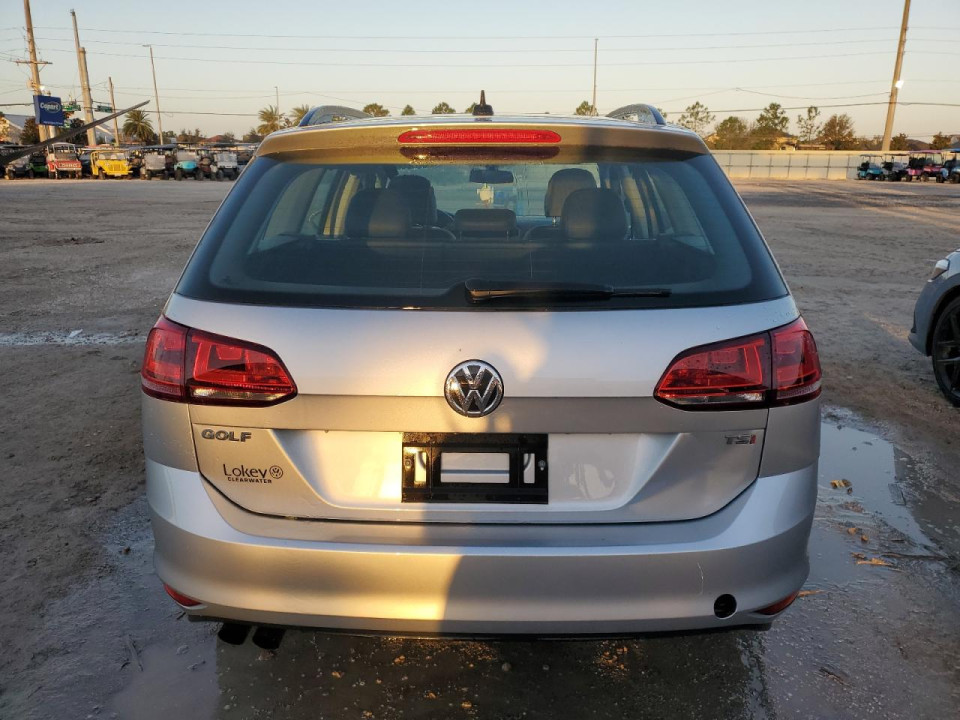 Volkswagen GOLF 2016 — Copart