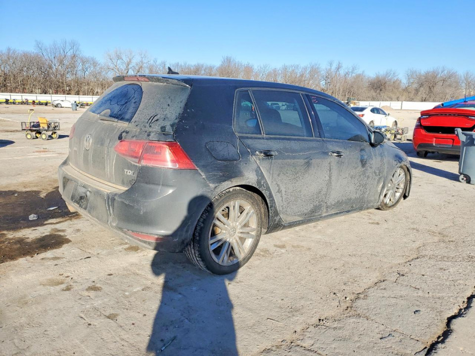 Volkswagen GOLF 2015 — Copart