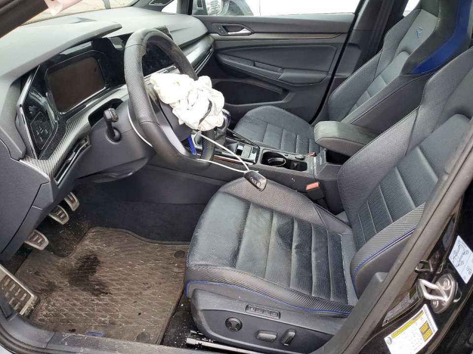 Volkswagen GOLF 2024 — Copart