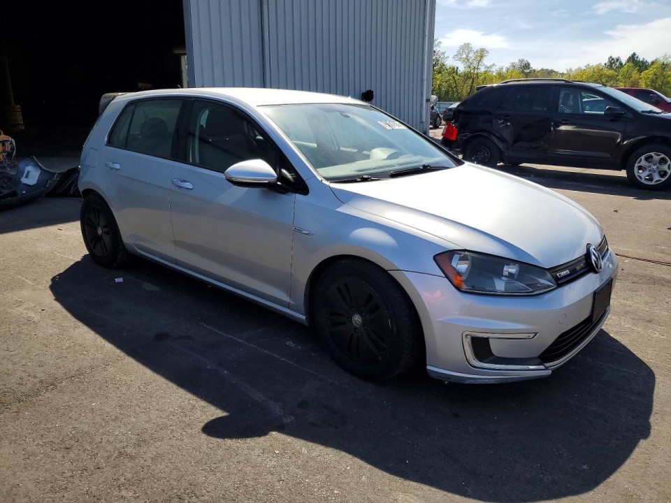 Volkswagen GOLF 2016 — Copart