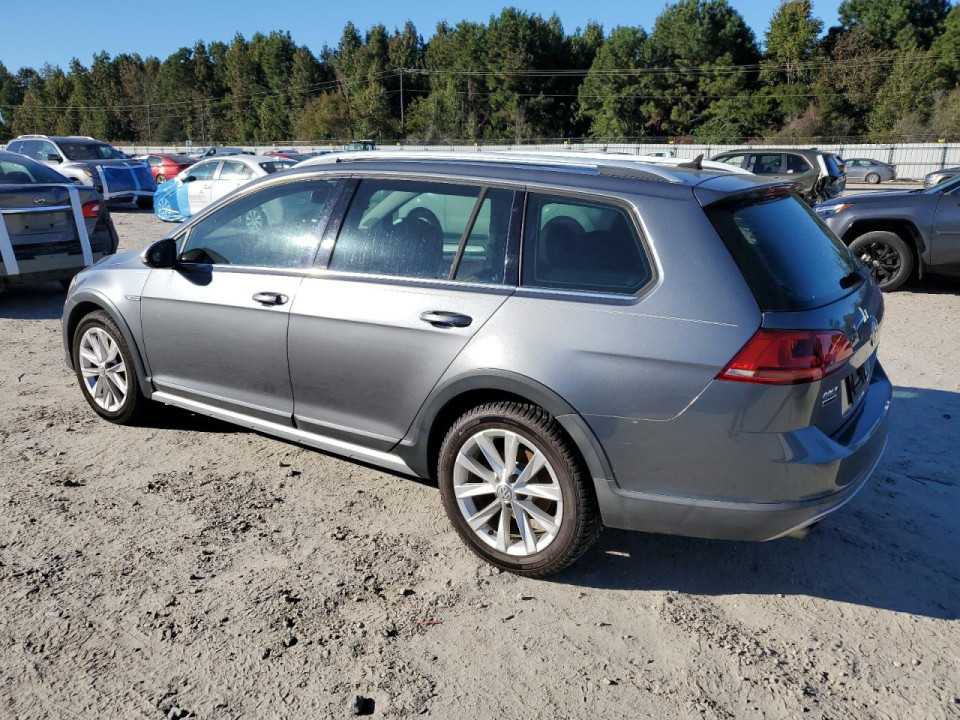 Volkswagen GOLF 2017 — Copart