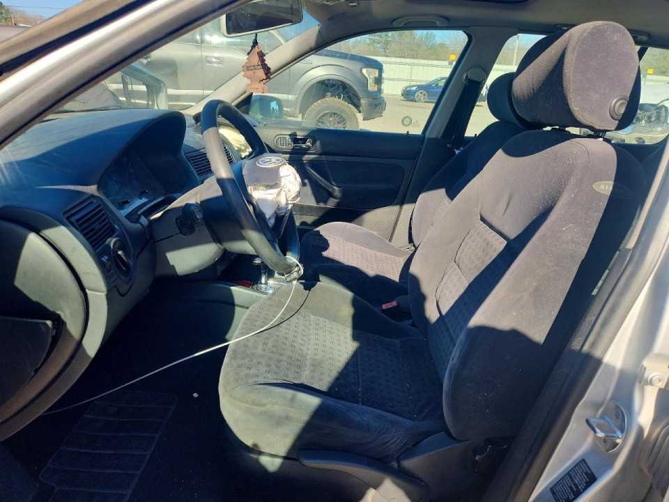 Volkswagen GOLF 2002 — Copart