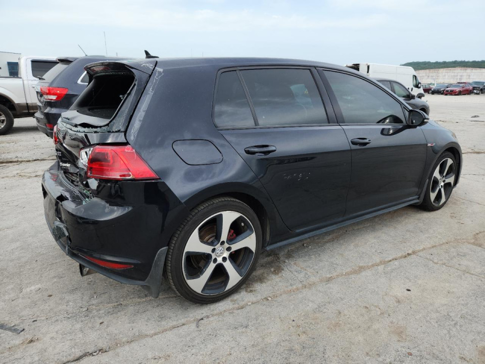Volkswagen GTI 2017 — Copart