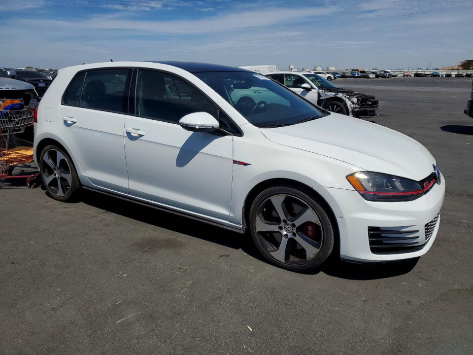 Volkswagen GTI 2017 — Copart