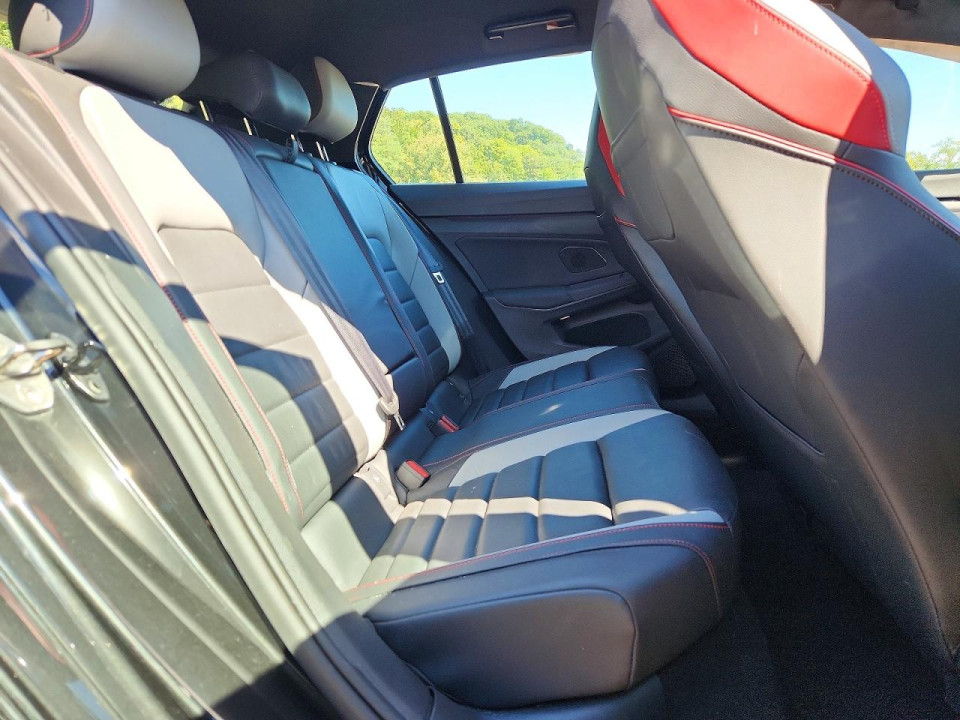 Volkswagen GTI 2024 — Copart