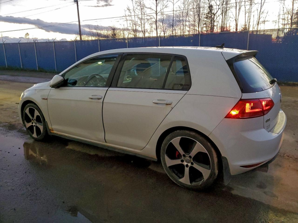 Volkswagen GTI 2015 — Copart