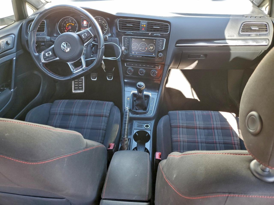 Volkswagen GTI 2017 — Copart