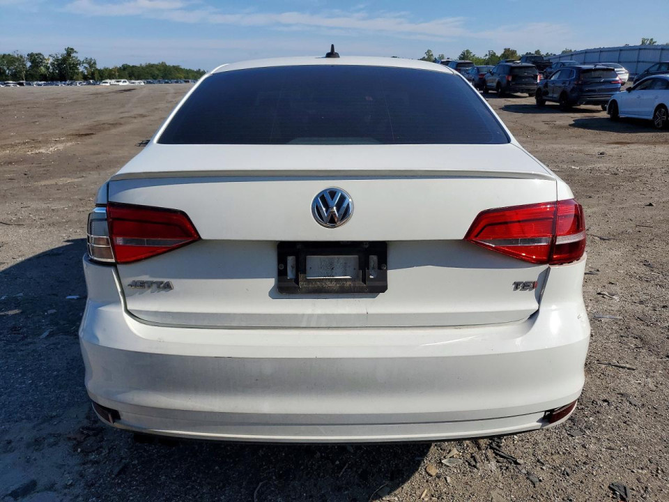 Volkswagen JETTA SE 2015 — Copart