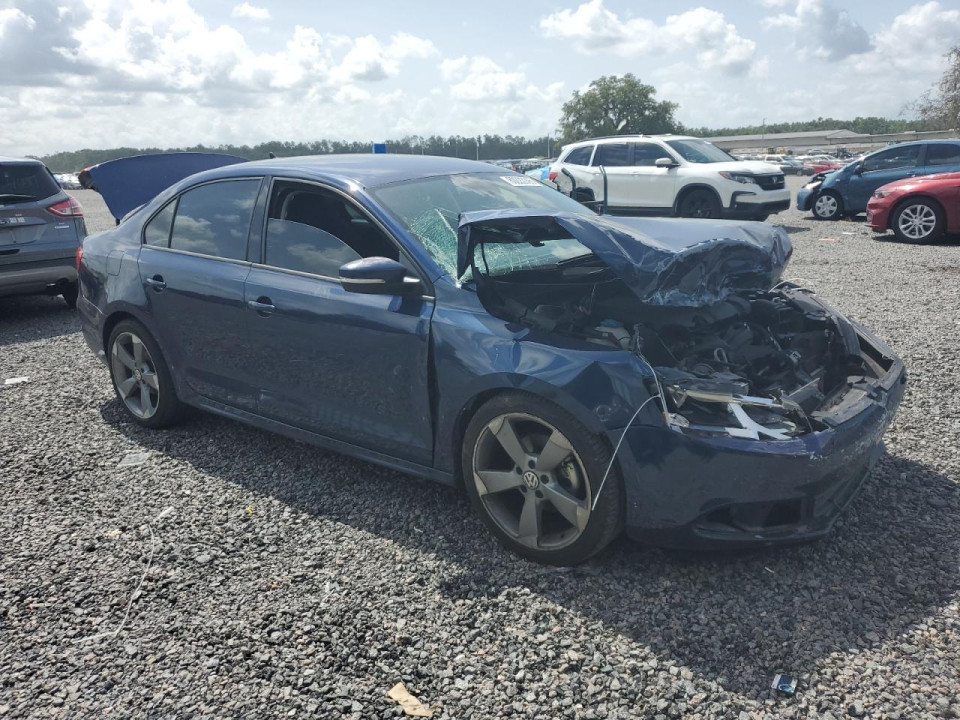 Volkswagen JETTA 2011 — Copart