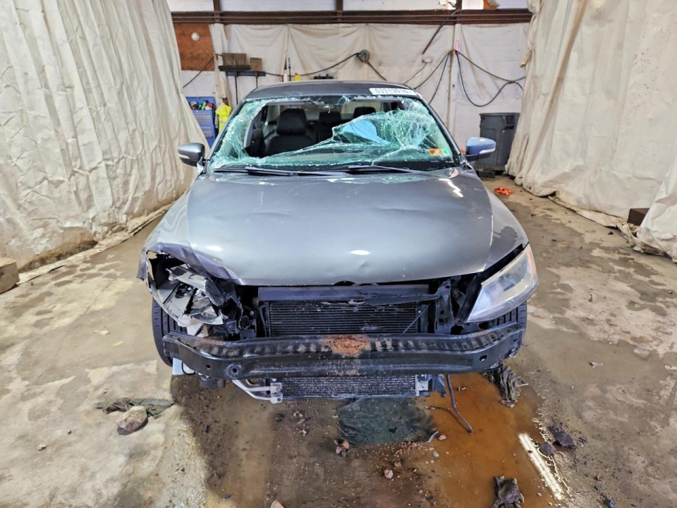Volkswagen JETTA 2011 — Copart
