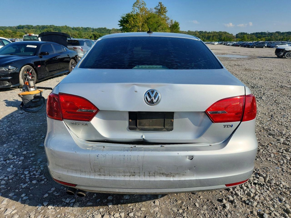 Volkswagen JETTA 2011 — Copart