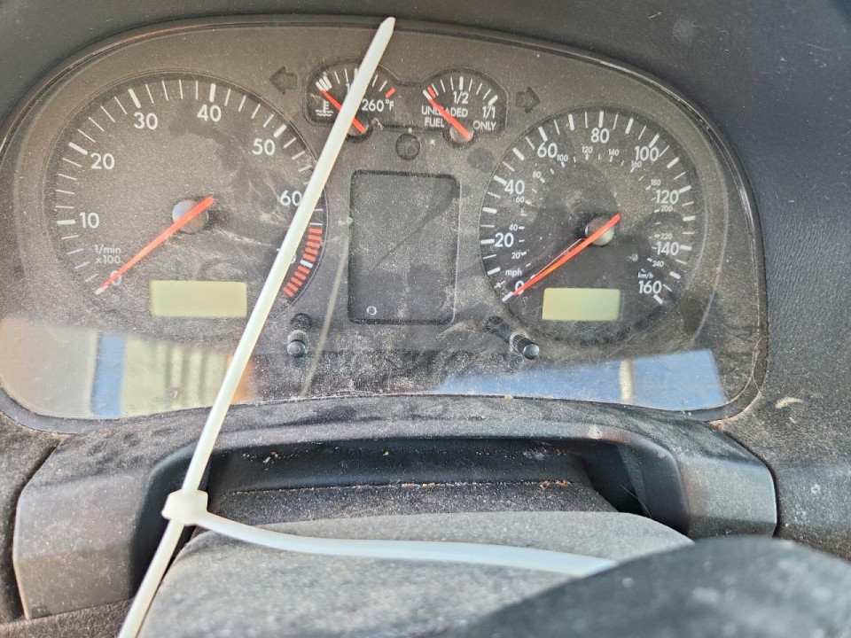 Volkswagen JETTA 2000 — Copart