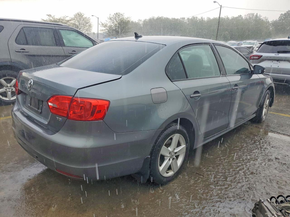 Volkswagen JETTA 2011 — Copart