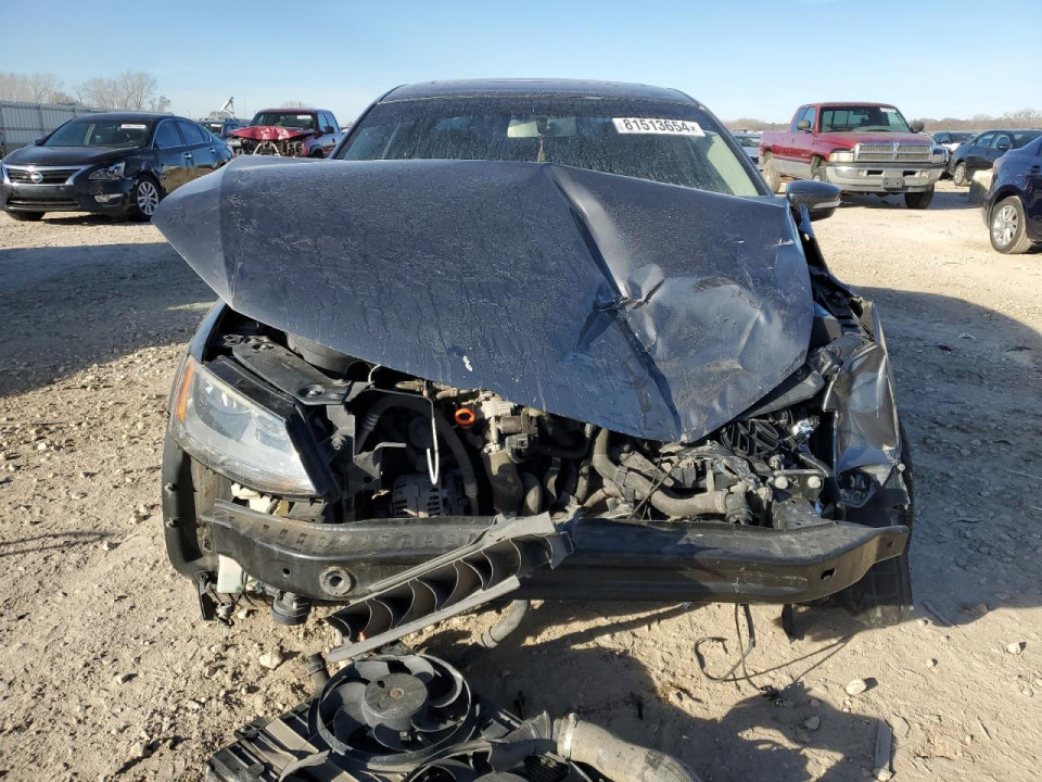 Volkswagen JETTA 2011 — Copart
