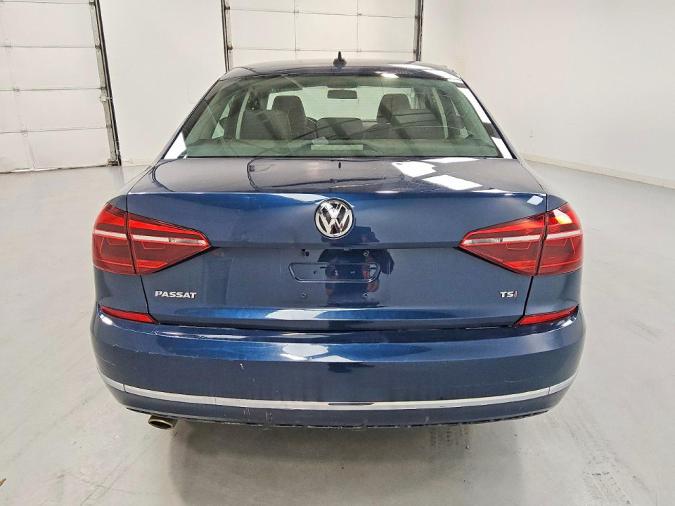 Volkswagen PASSAT 2018 — Copart