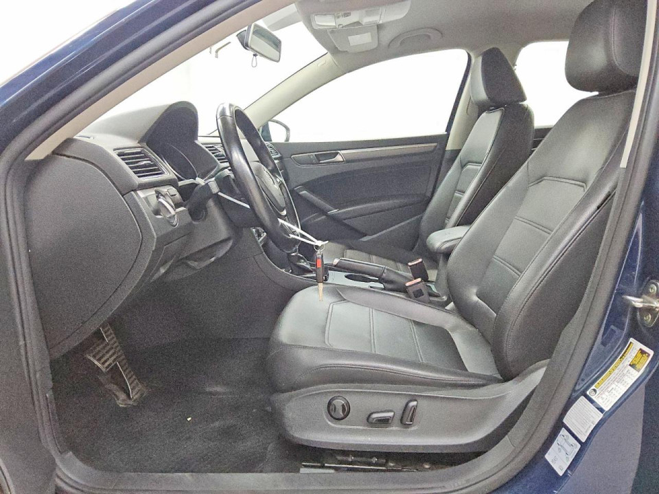 Volkswagen PASSAT 2018 — Copart