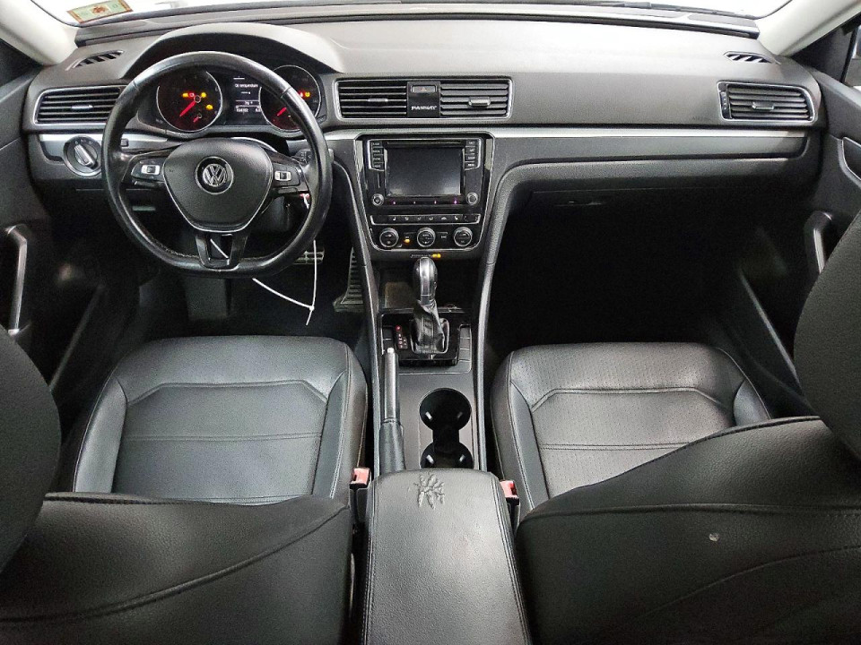 Volkswagen PASSAT 2018 — Copart