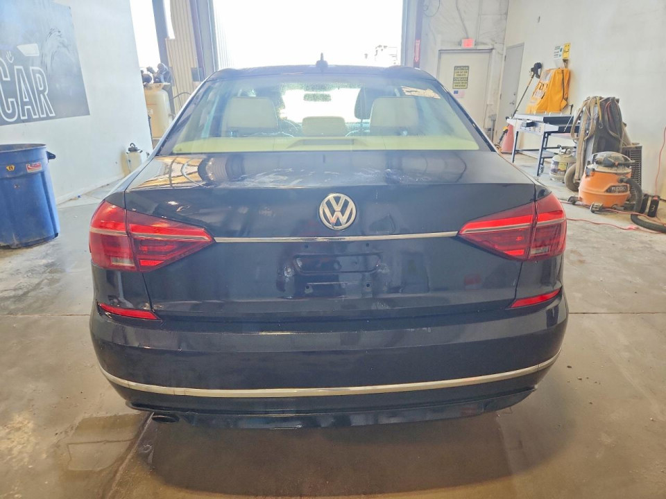 Volkswagen PASSAT 2017 — Copart