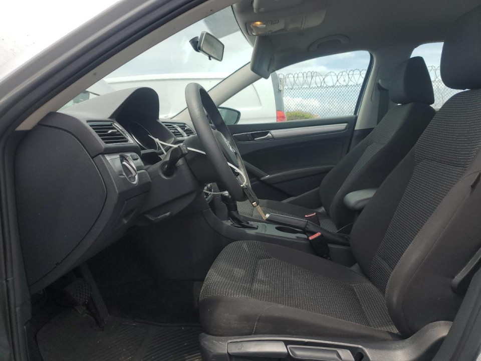 Volkswagen PASSAT 2017 — Copart