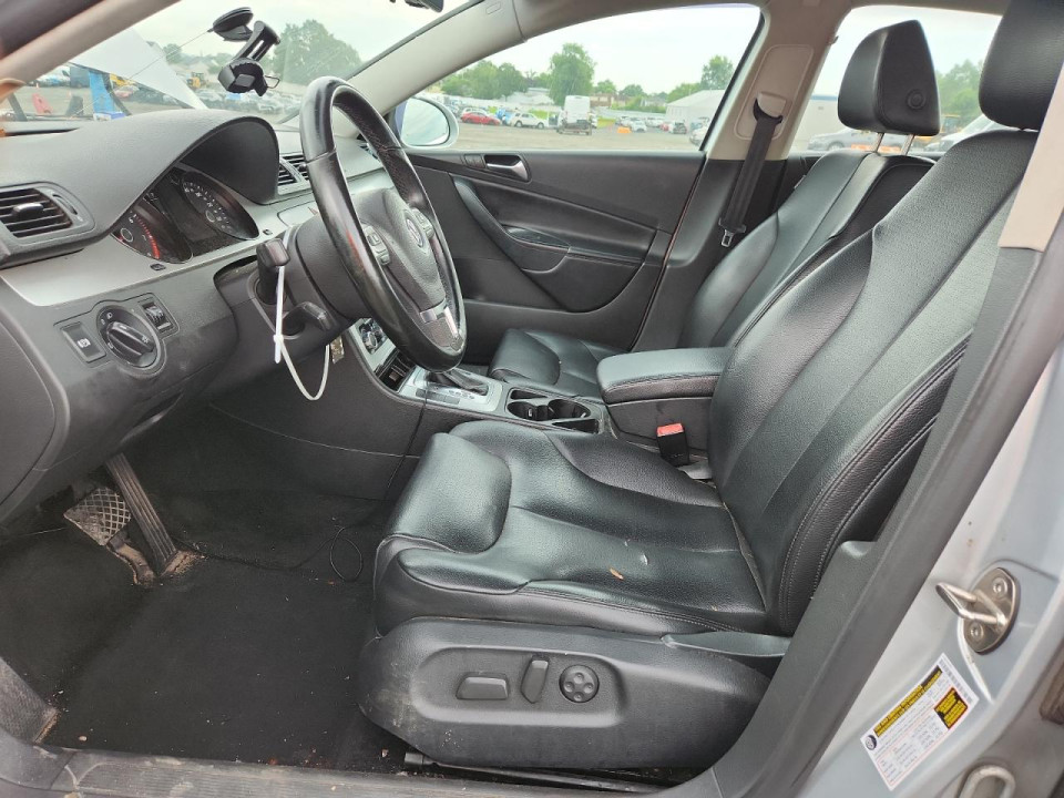 Volkswagen PASSAT 2010 — Copart