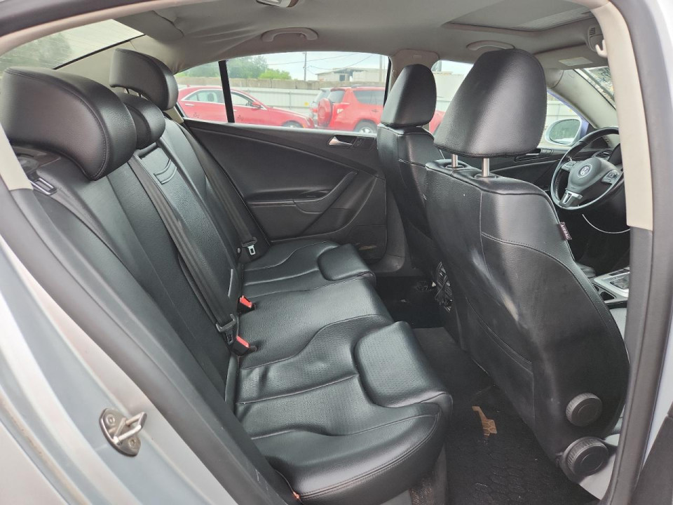 Volkswagen PASSAT 2010 — Copart