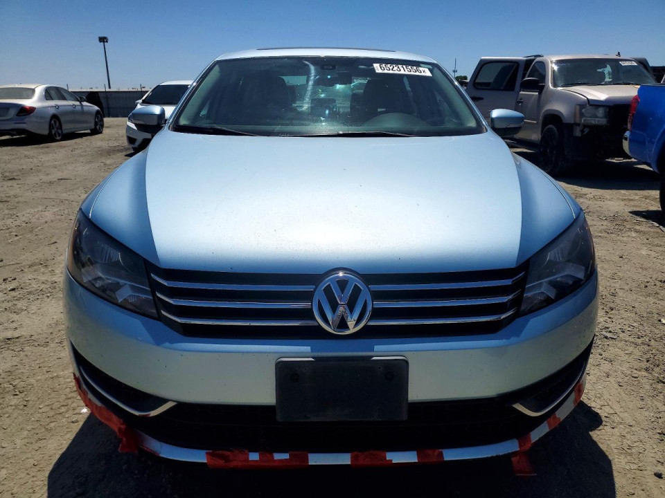 Volkswagen PASSAT 2013 — Copart