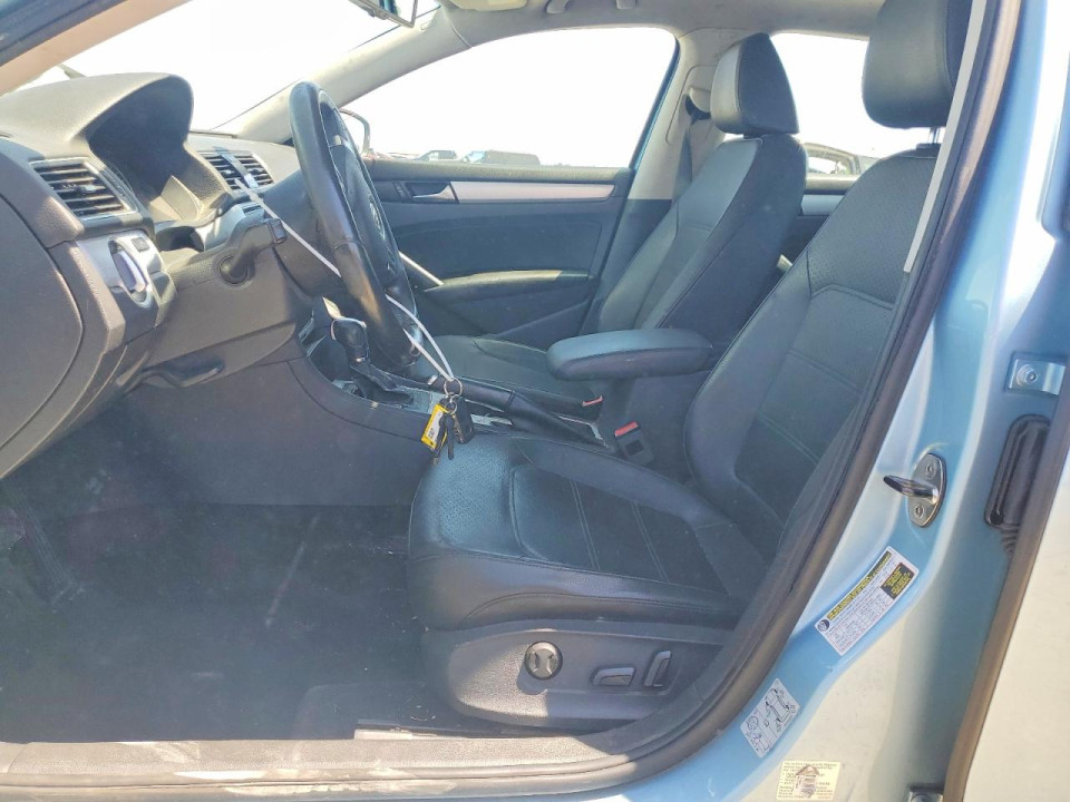 Volkswagen PASSAT 2013 — Copart