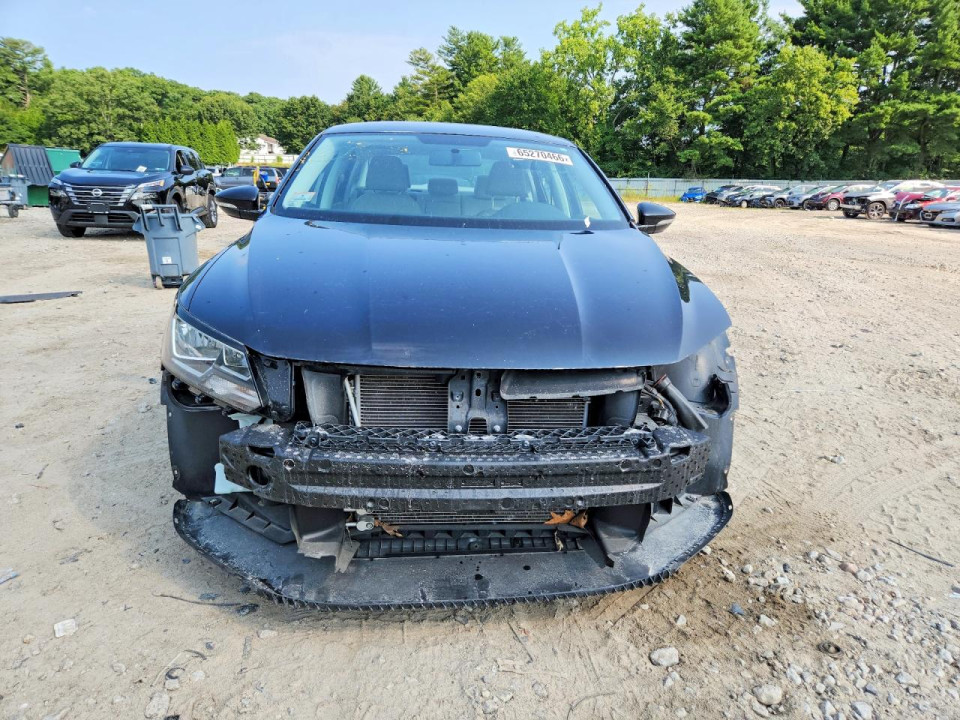 Volkswagen PASSAT 2018 — Copart