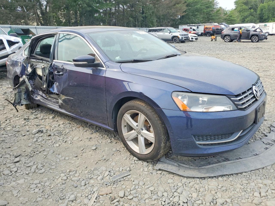 Volkswagen PASSAT 2013 — Copart