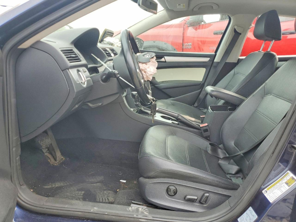 Volkswagen PASSAT 2013 — Copart
