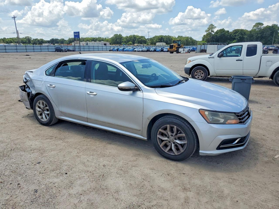 Volkswagen PASSAT 2017 — Copart