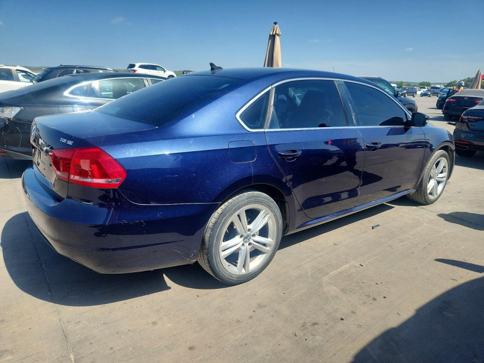 Volkswagen PASSAT 2014 — Copart