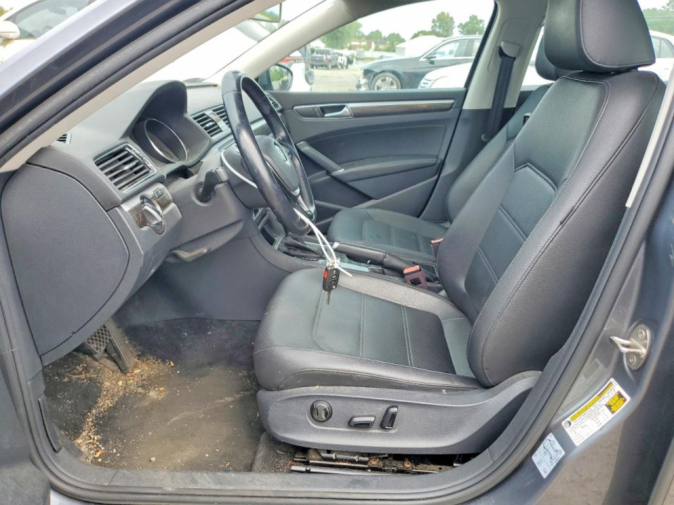 Volkswagen PASSAT 2018 — Copart