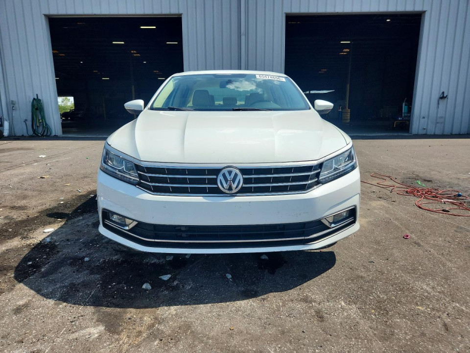 Volkswagen PASSAT 2016 — Copart