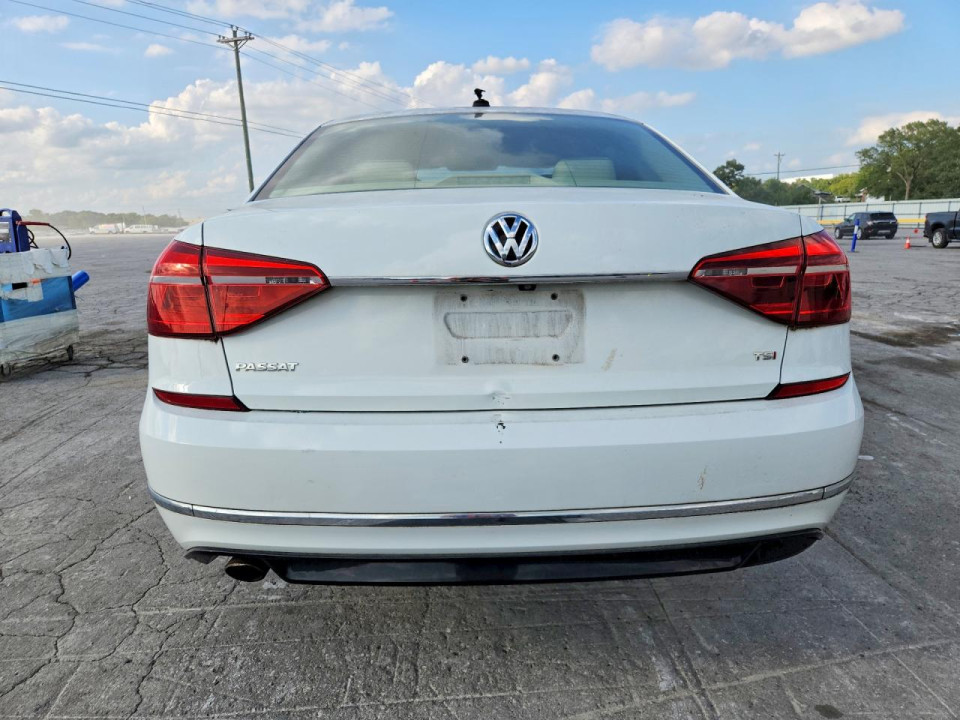 Volkswagen PASSAT 2017 — Copart