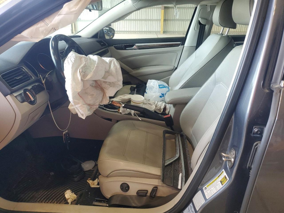 Volkswagen PASSAT 2016 — Copart