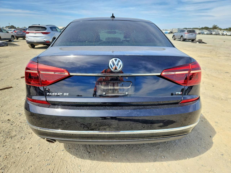 Volkswagen PASSAT 2018 — Copart