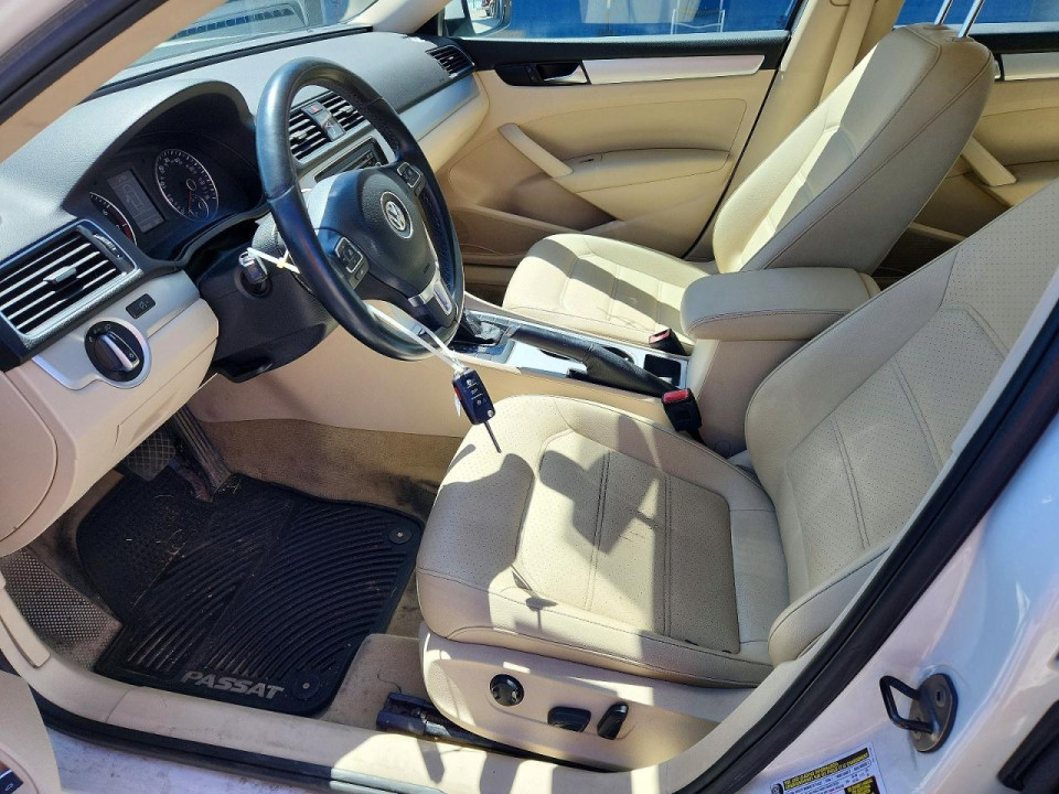 Volkswagen PASSAT 2013 — Copart