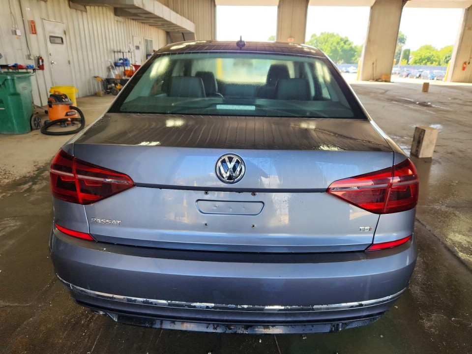 Volkswagen PASSAT 2018 — Copart