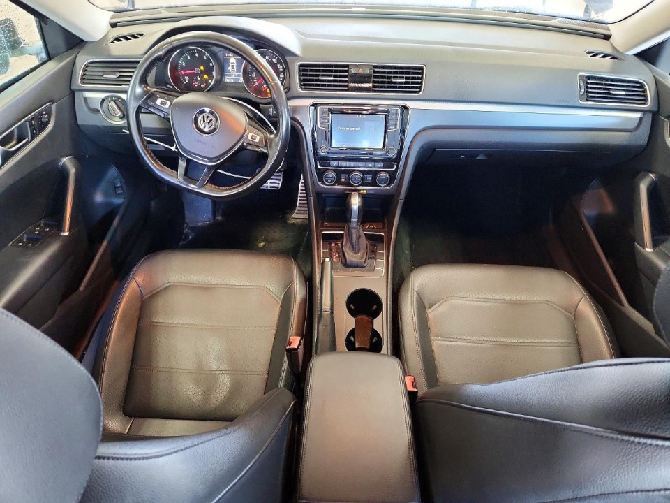 Volkswagen PASSAT 2018 — Copart