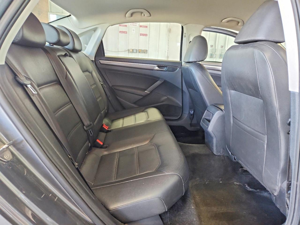 Volkswagen PASSAT 2018 — Copart
