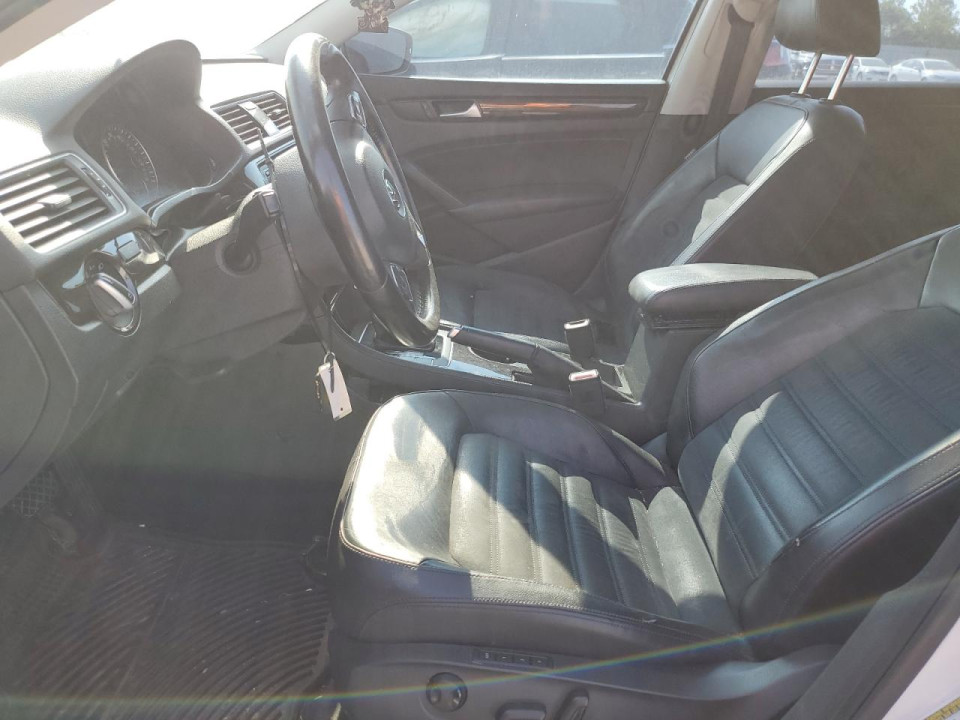 Volkswagen PASSAT 2014 — Copart