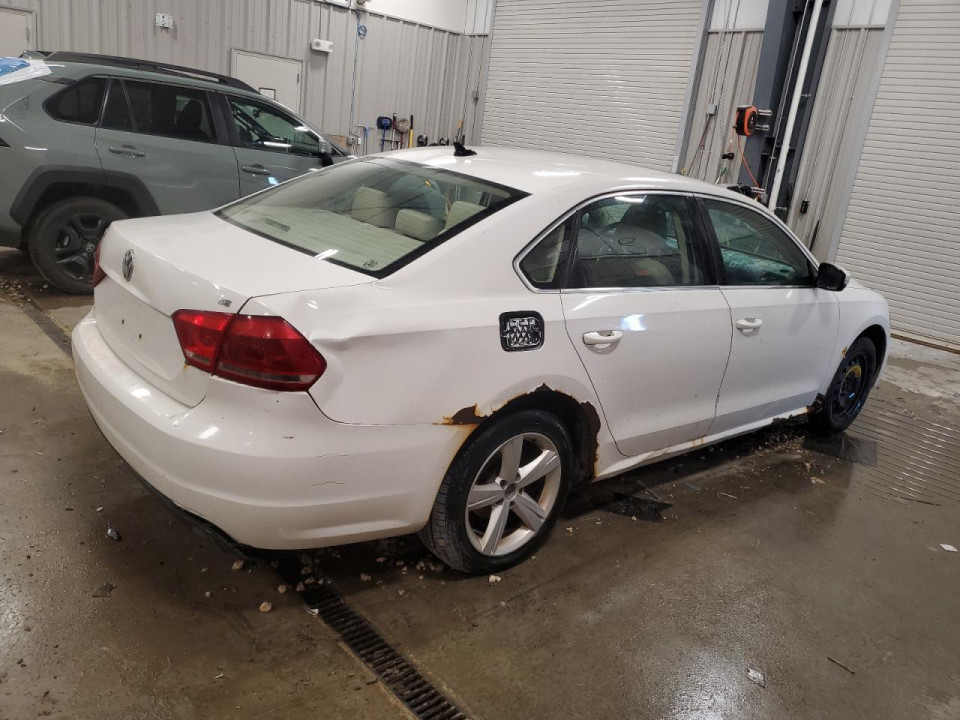 Volkswagen PASSAT 2013 — Copart