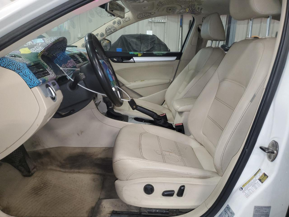 Volkswagen PASSAT 2013 — Copart