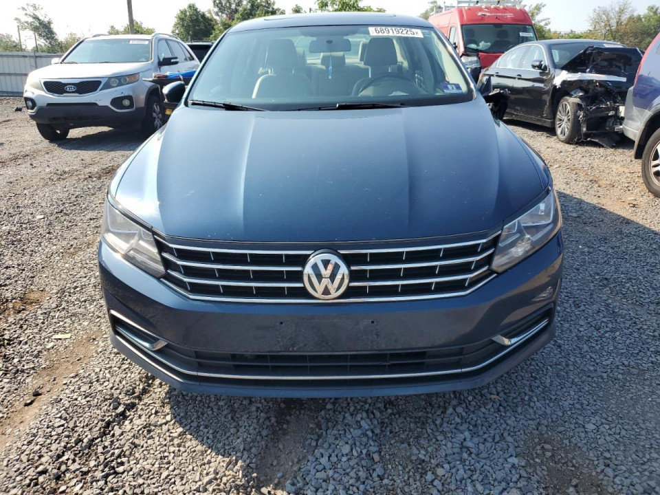 Volkswagen PASSAT 2019 — Copart