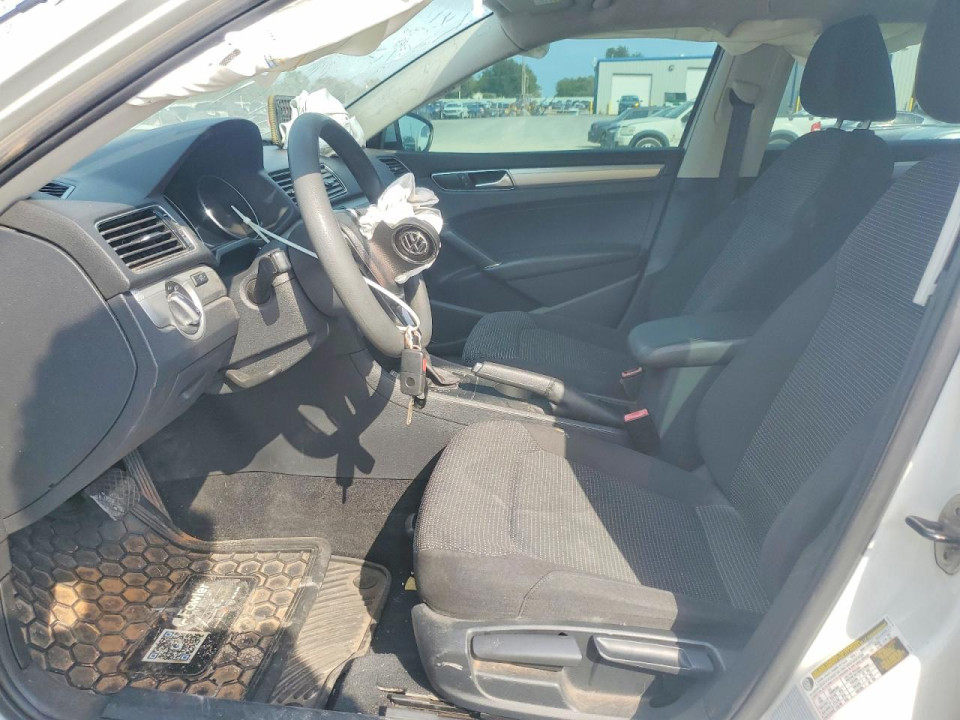 Volkswagen PASSAT 2016 — Copart