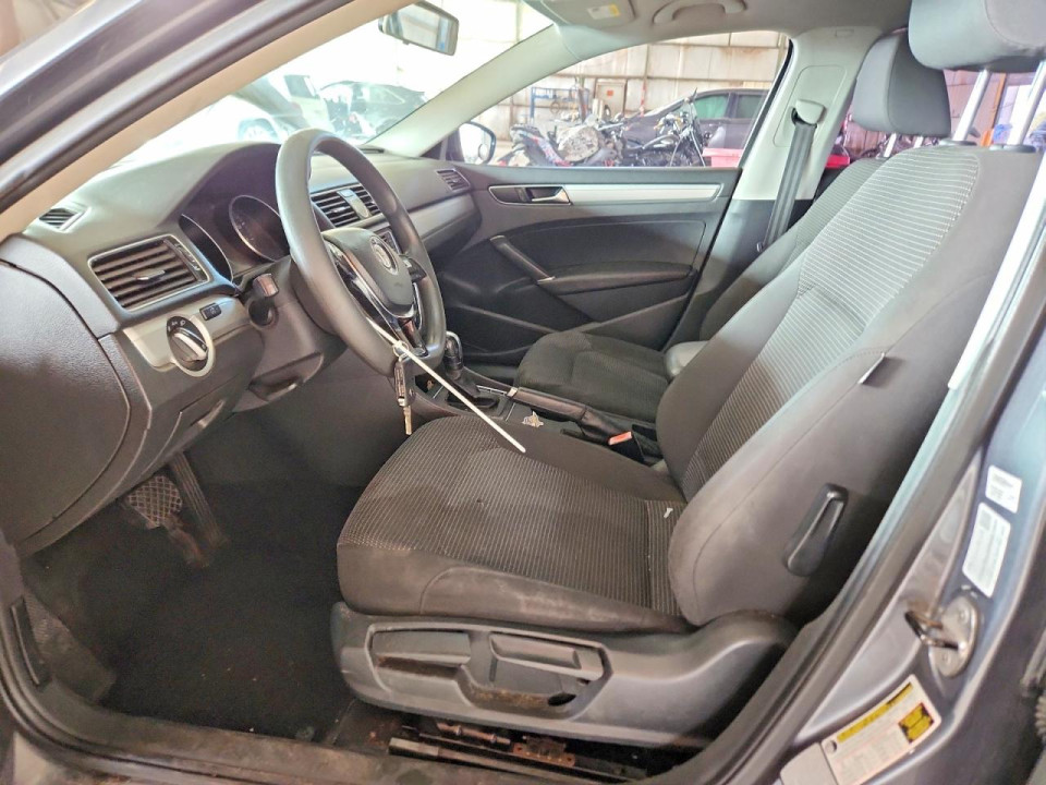Volkswagen PASSAT 2016 — Copart