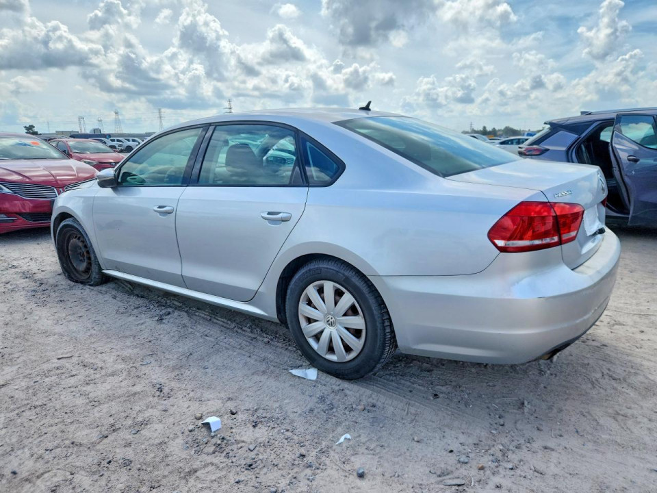 Volkswagen PASSAT 2012 — Copart
