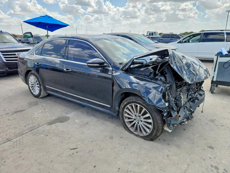 Volkswagen PASSAT 2017 — Copart