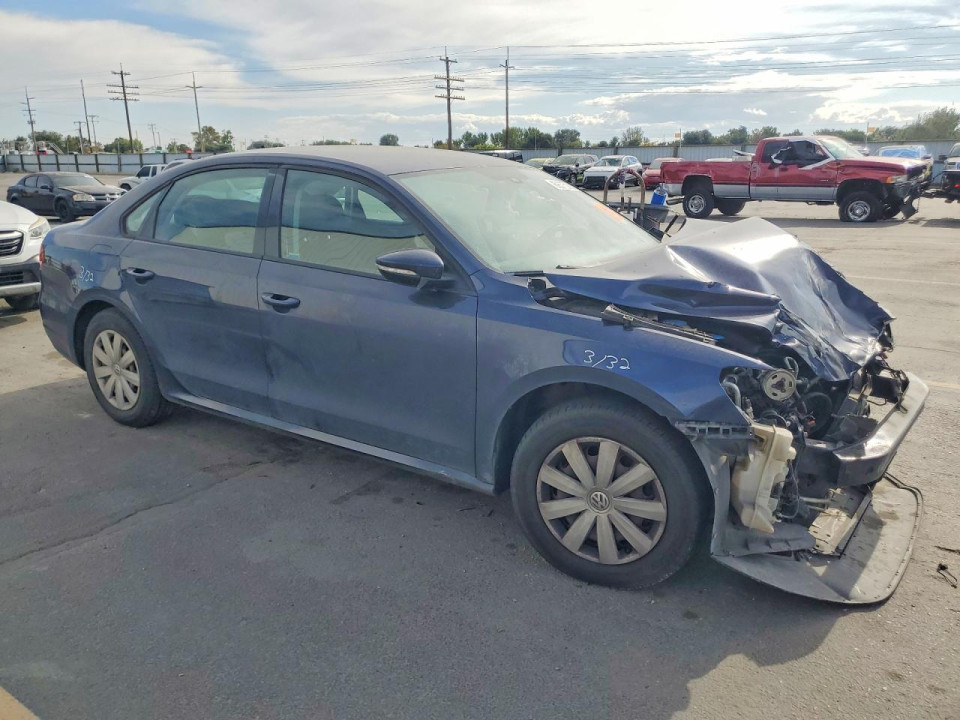 Volkswagen PASSAT 2012 — Copart